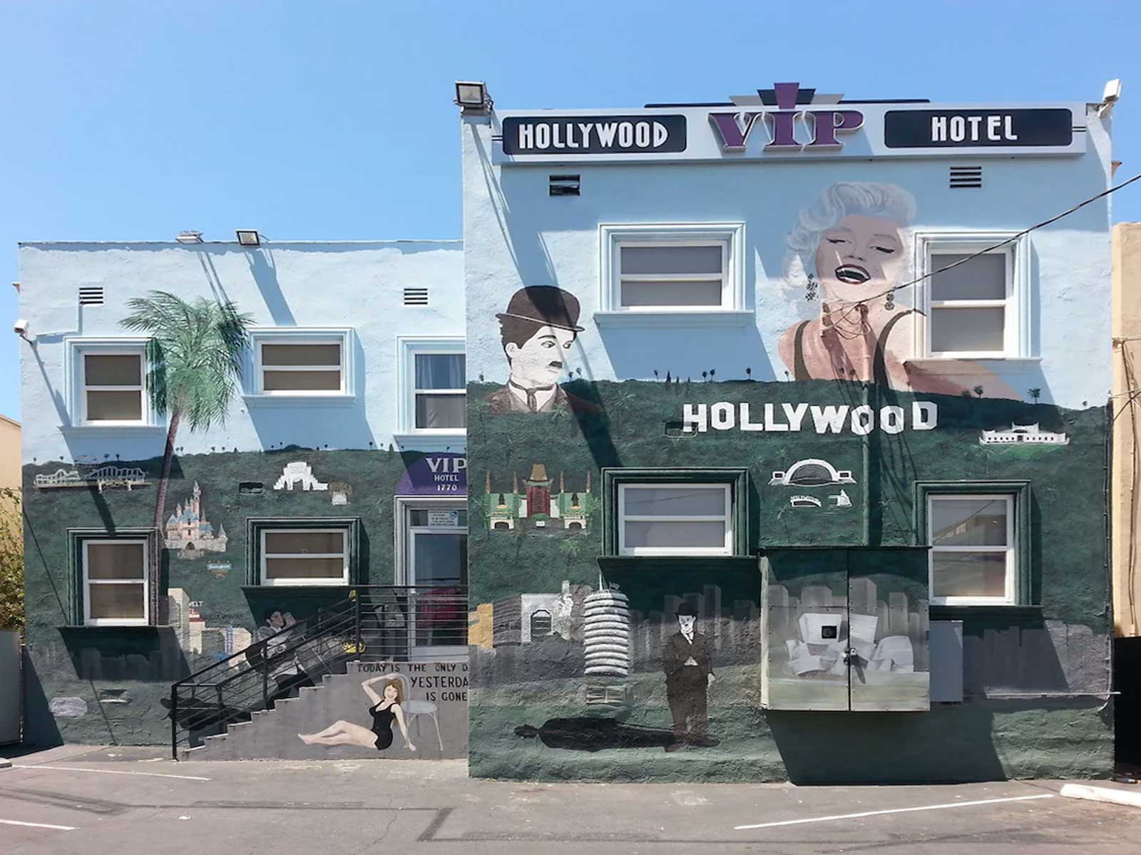 Hollywood VIP Hotel