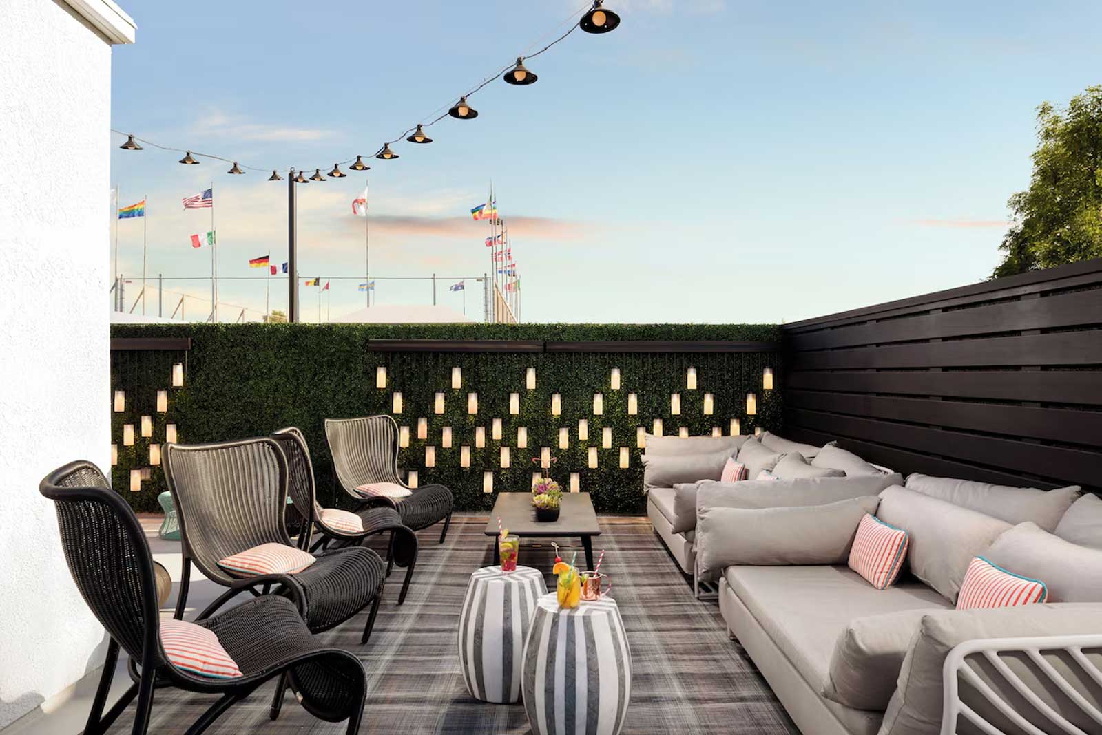 Le Parc at Melrose Le Parc at Melrose