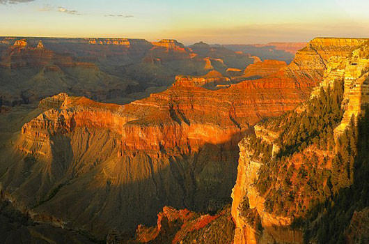 Sonnenuntergang im Grand Canyon vom Yavapai Point