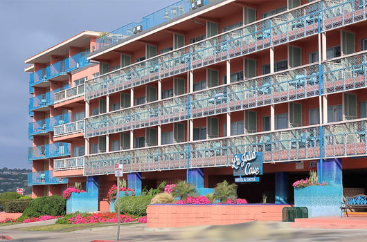 La Jolla Cove Hotel and Suites
